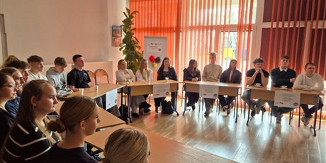 Powiększ grafikę: iii-miejsce-w-etapie-regionalnym-konkursu-turbolandeskunde-2026-688264.jpg