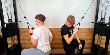 Powiększ grafikę: modernizacja-szkolnej-silowni-664934.jpg