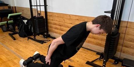 Powiększ grafikę: modernizacja-szkolnej-silowni-664935.jpg